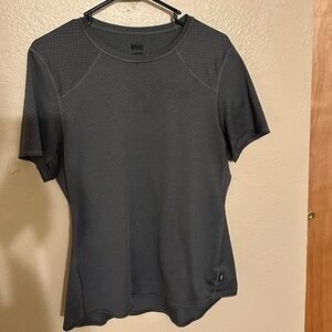 REI Women’s Lightweight Base Layer Crew Top